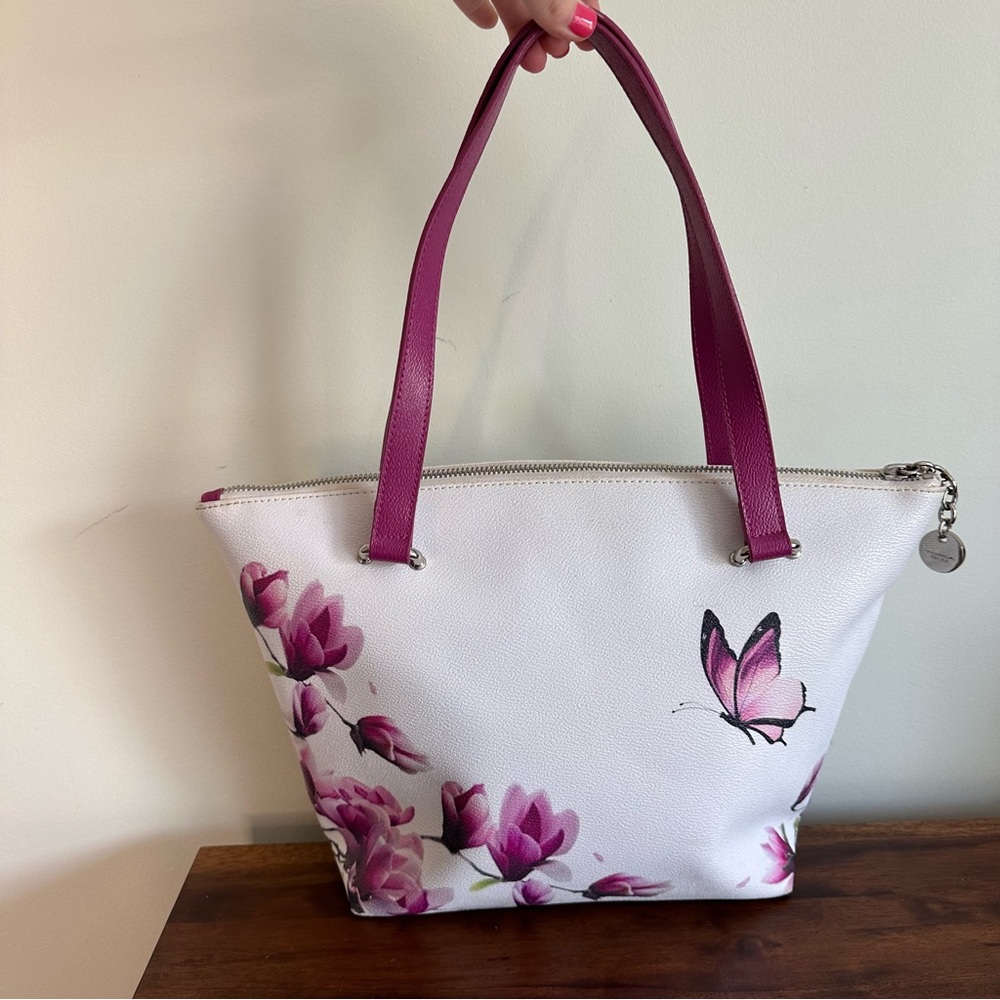 Tosca Blue Butterfly Tote Bag - White and Pink. Leather. Pre-loved.
